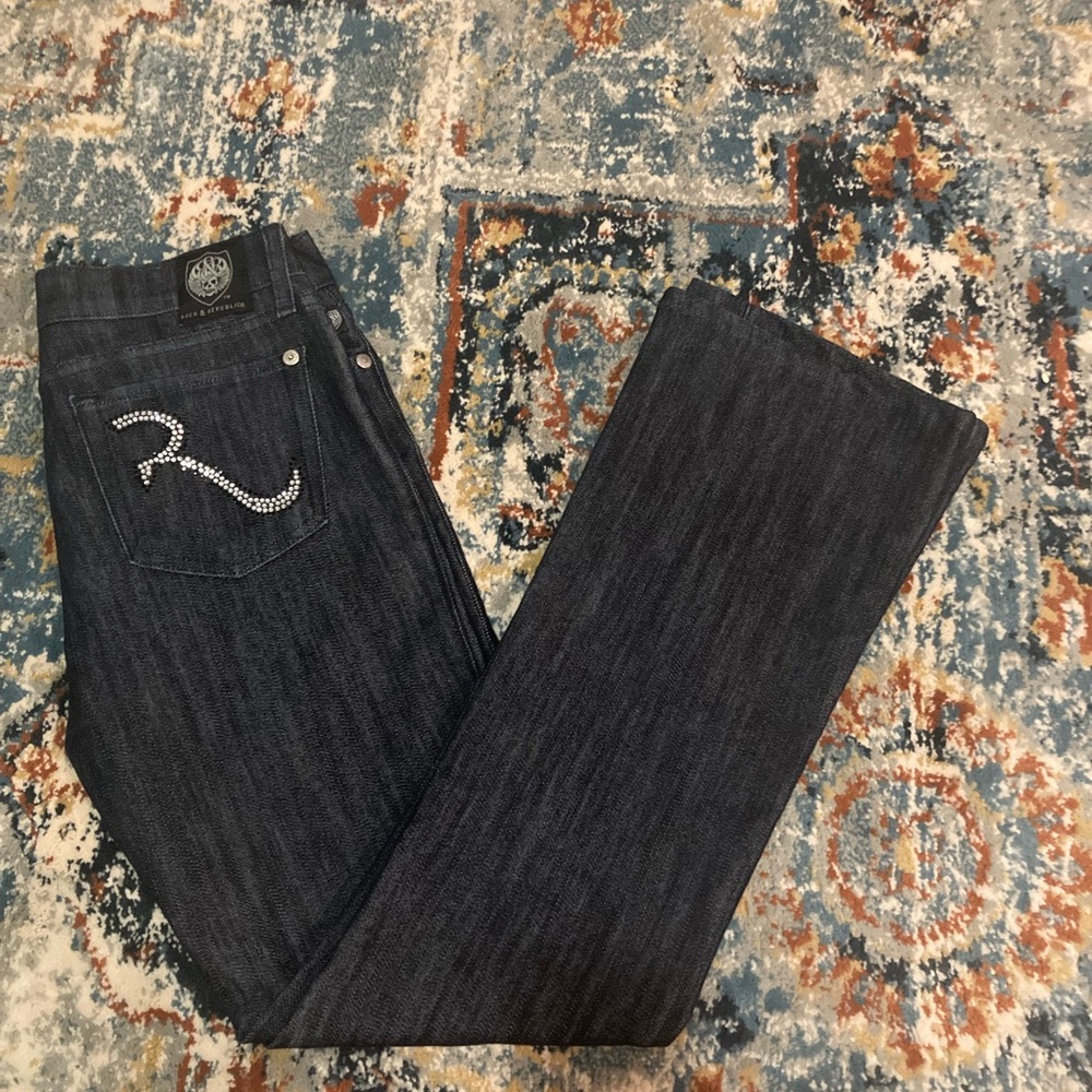 EUC Rock & Republic Jeans RR size 28 flare with rhinestones